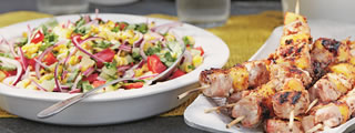 Weight Watchers Sticky peach and pork skewers Weight Watchers Sticky peach and pork skewers