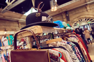 Buy second-hand goods Buy second-hand goods